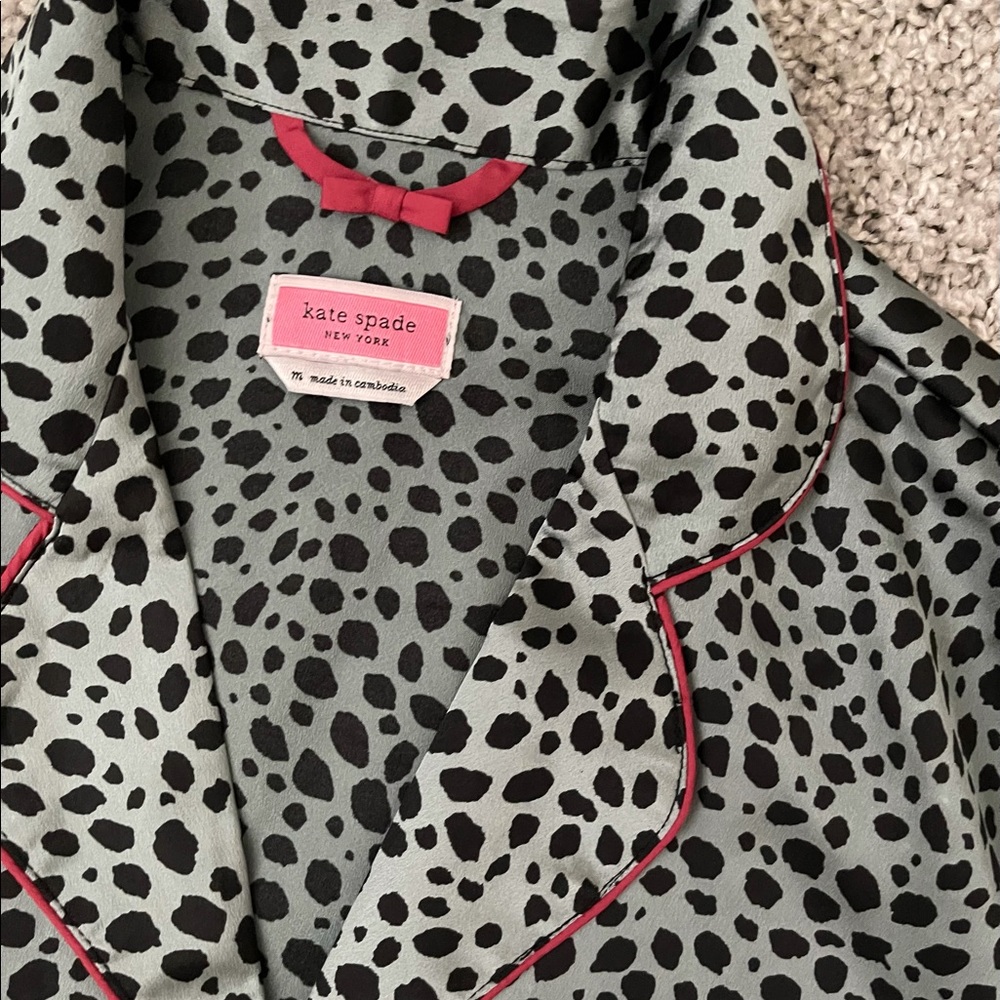 SOLD!! Kate Spade 2 Piece Lounging Top & Pants - Picture 4 of 4